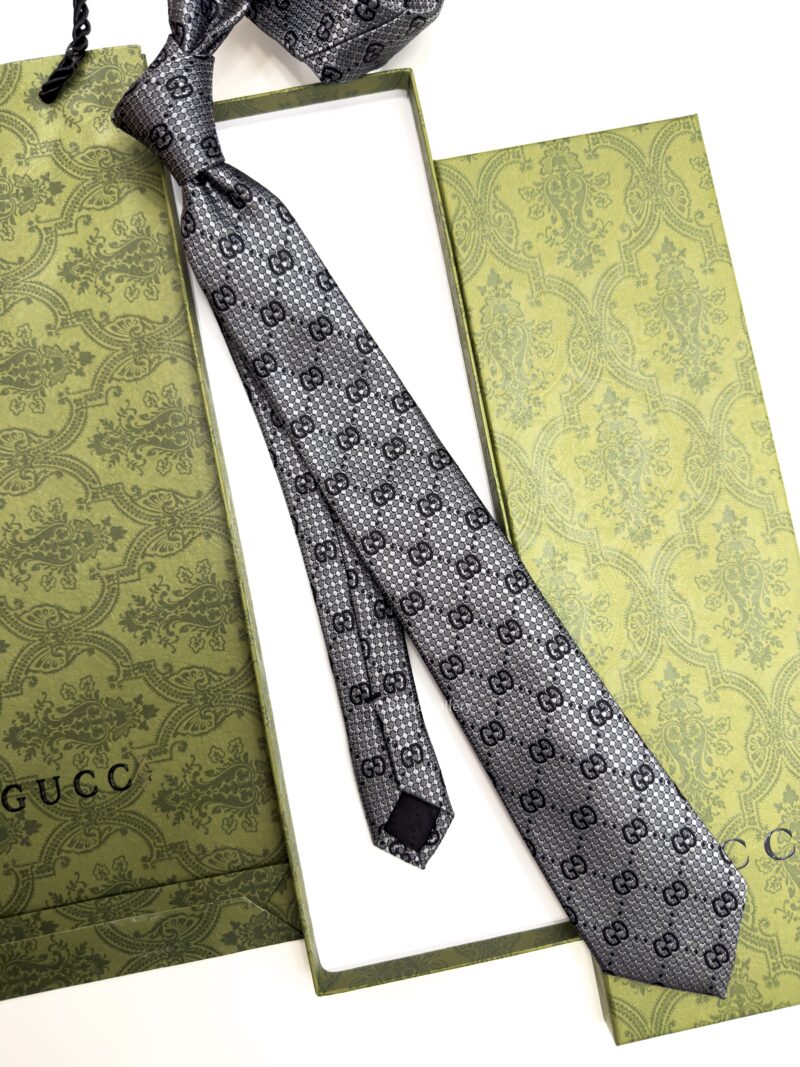 Gucci Grey with Black INTERLOCKING GG SILK TIE