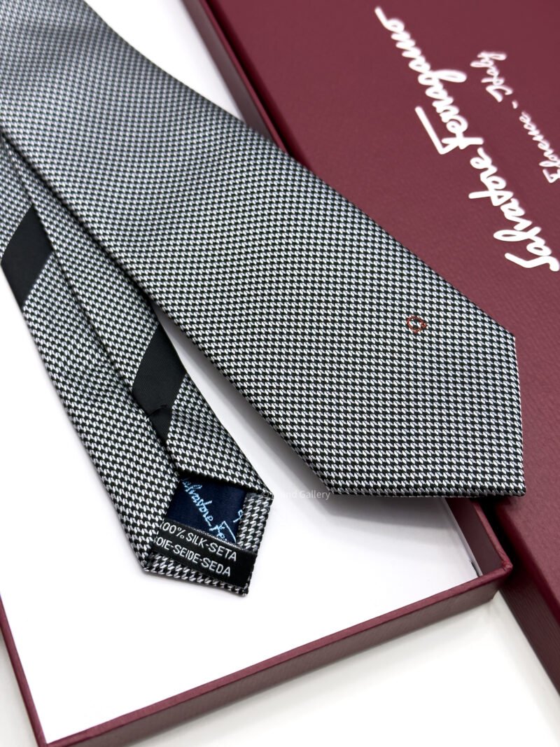 Ferragamo Salvatore Ferragamo Salvatore Light Grey SMALL GANCINI ICON SILK TIE