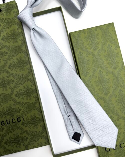 Gucci Ghost White G.U.C.C.I SUBTLE HORIZON SILK TIE