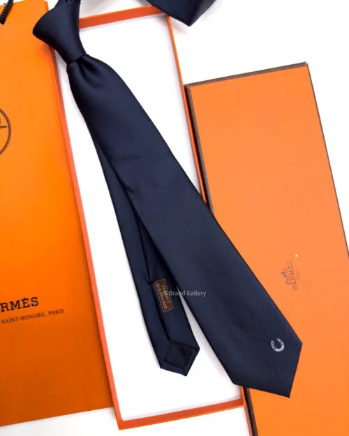 Hermes Navy PLAIN HORSESHOE SILK TIE