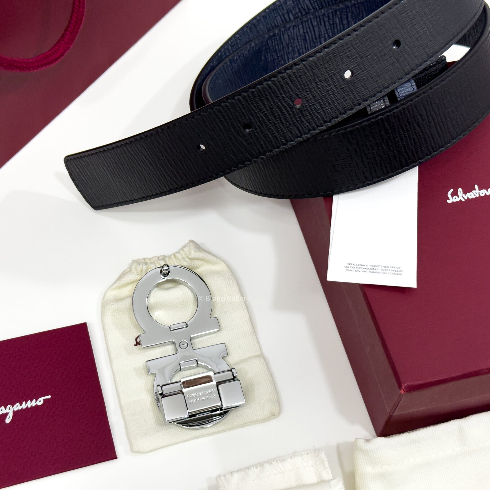 Ferragamo Gancini Buckle Black/Blue Reversible Leather Belt