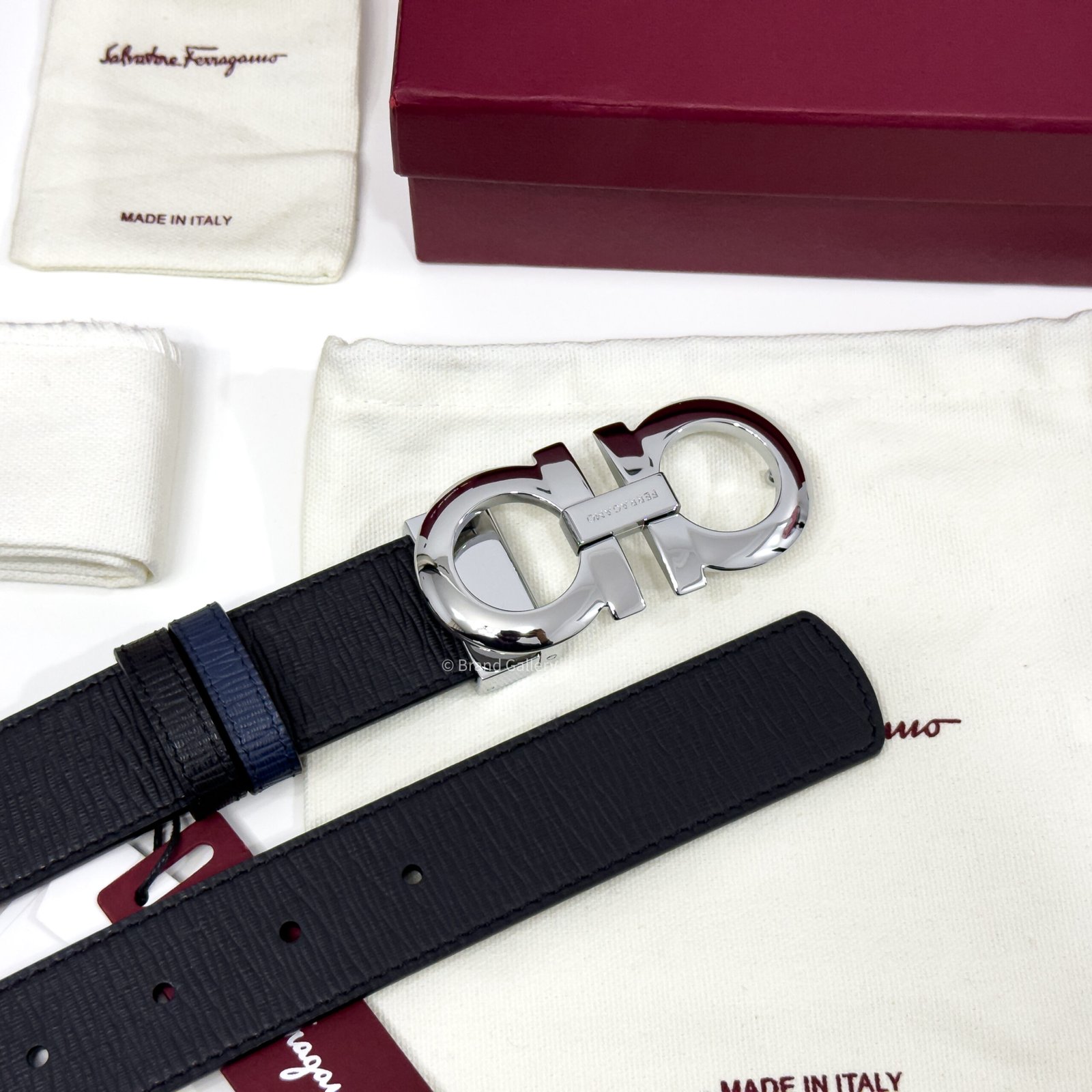 Ferragamo Gancini Buckle Black/Blue Reversible Leather Belt