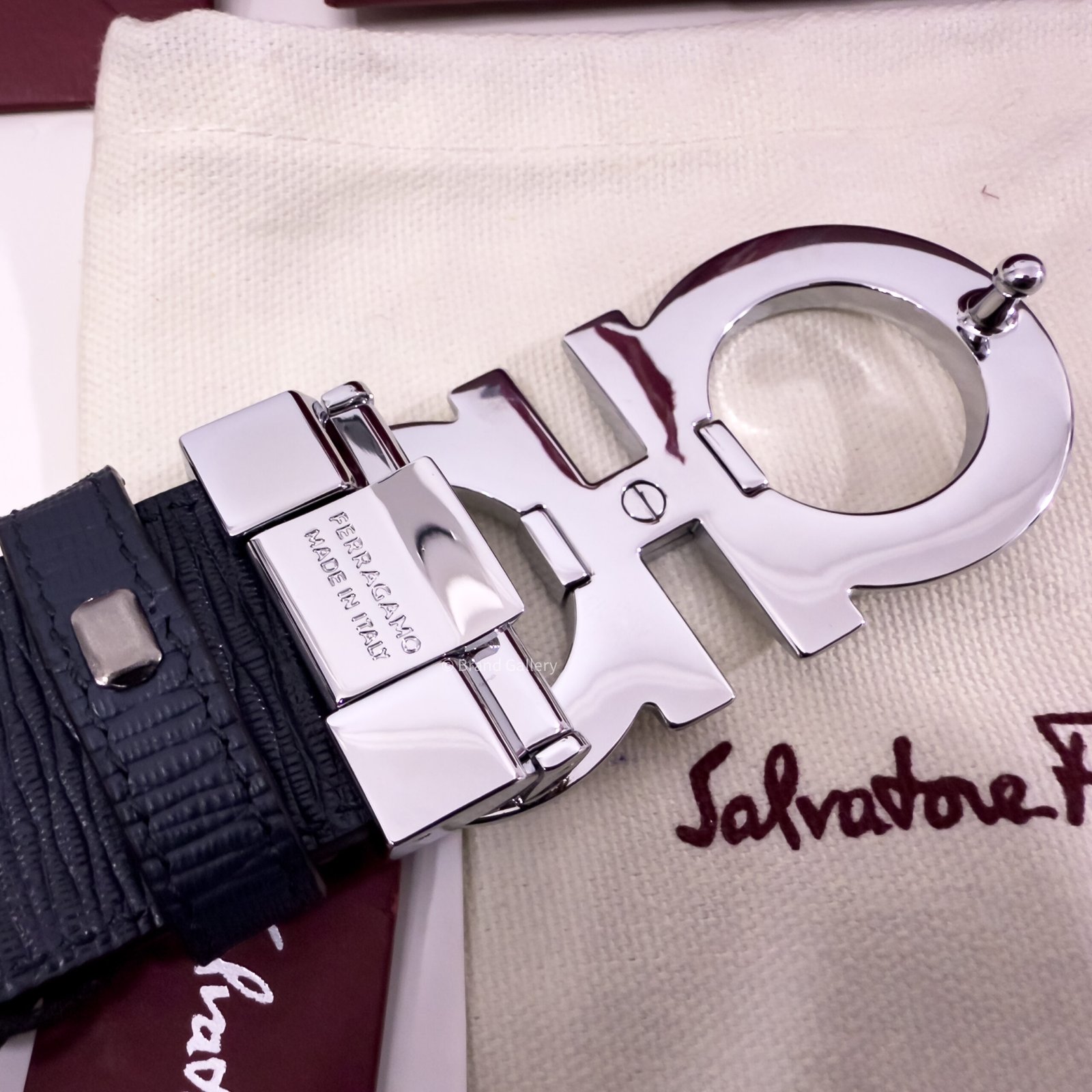 Ferragamo Gancini Buckle Black/Blue Reversible Leather Belt
