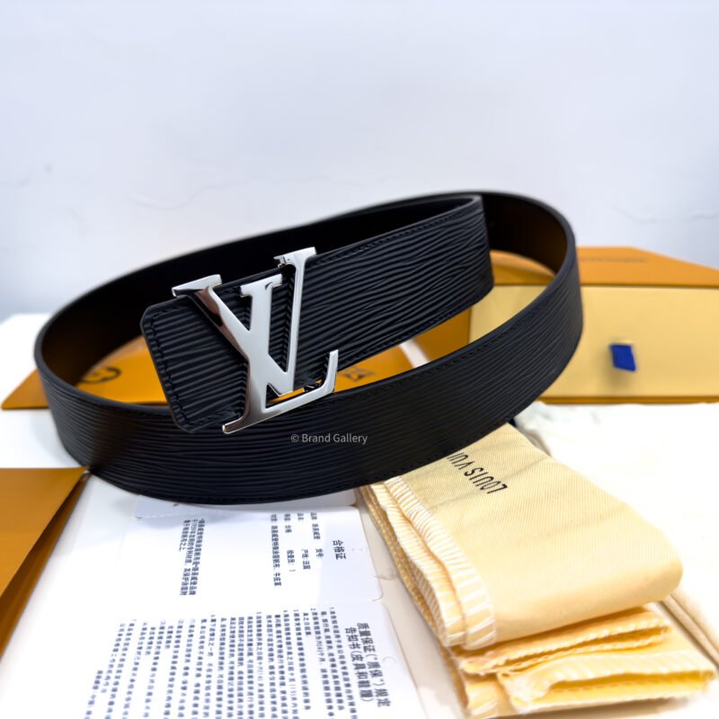 Louis Vuitton Initiales Buckle Black 40mm Reversible Belt