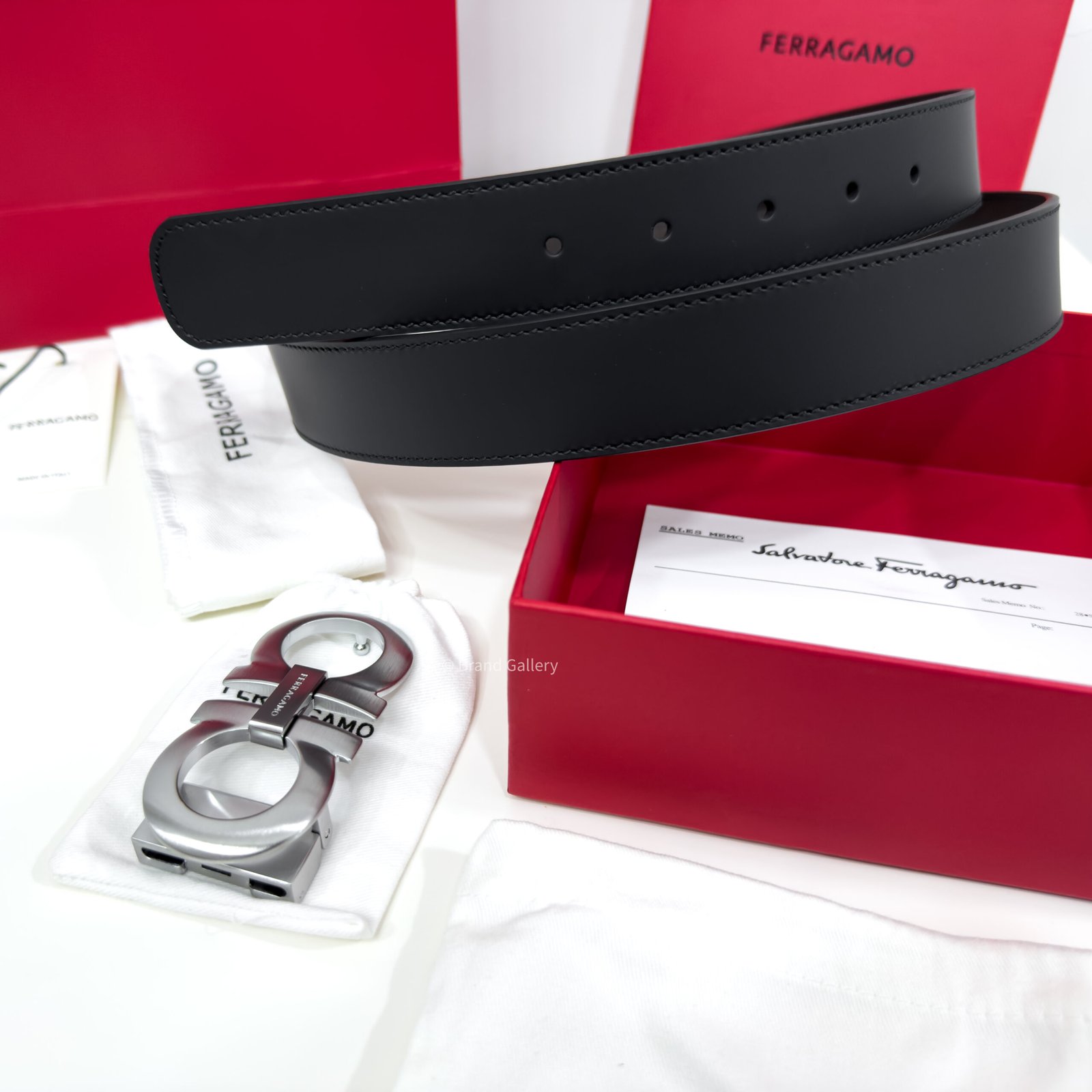Ferragamo Gancini Black/Brown Reversible Leather Belt