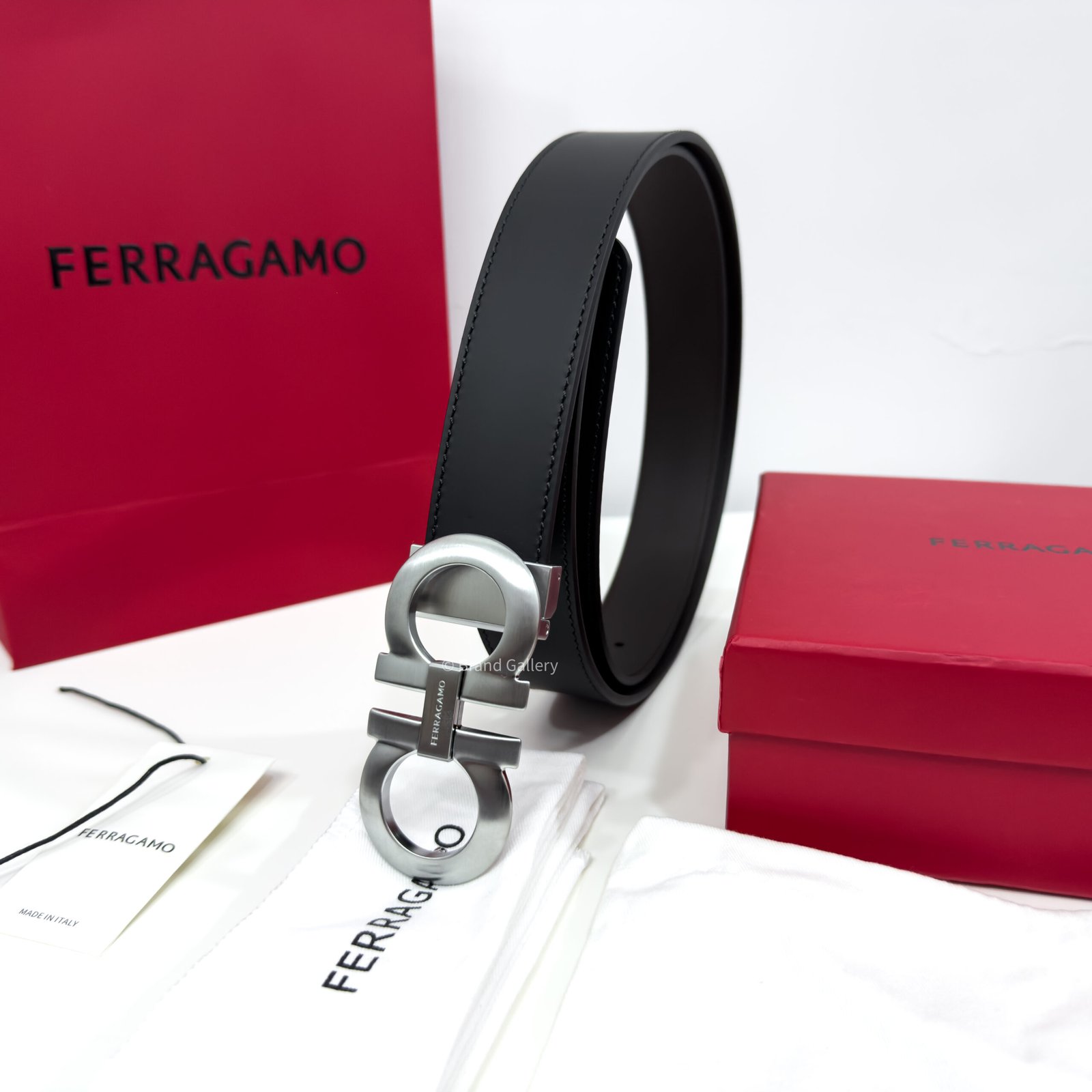 Ferragamo Gancini Black/Brown Reversible Leather Belt