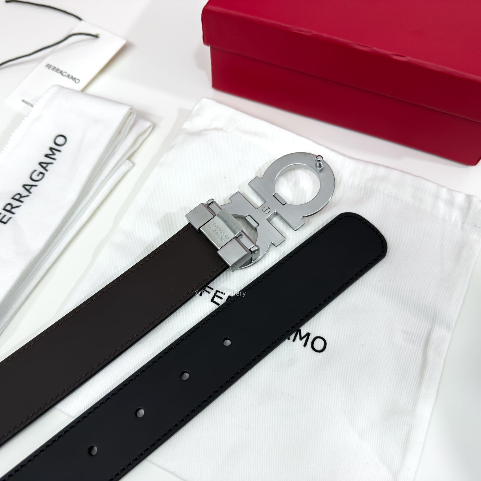 Ferragamo Gancini Black/Brown Reversible Leather Belt