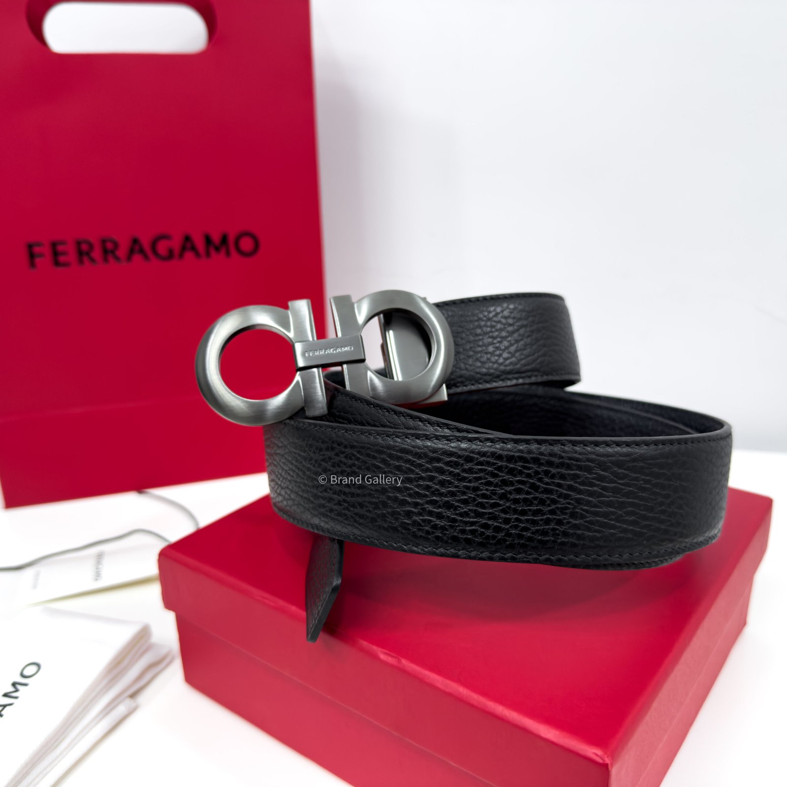 Ferragamo Gancini Buckle Black Reversible Leather Belt