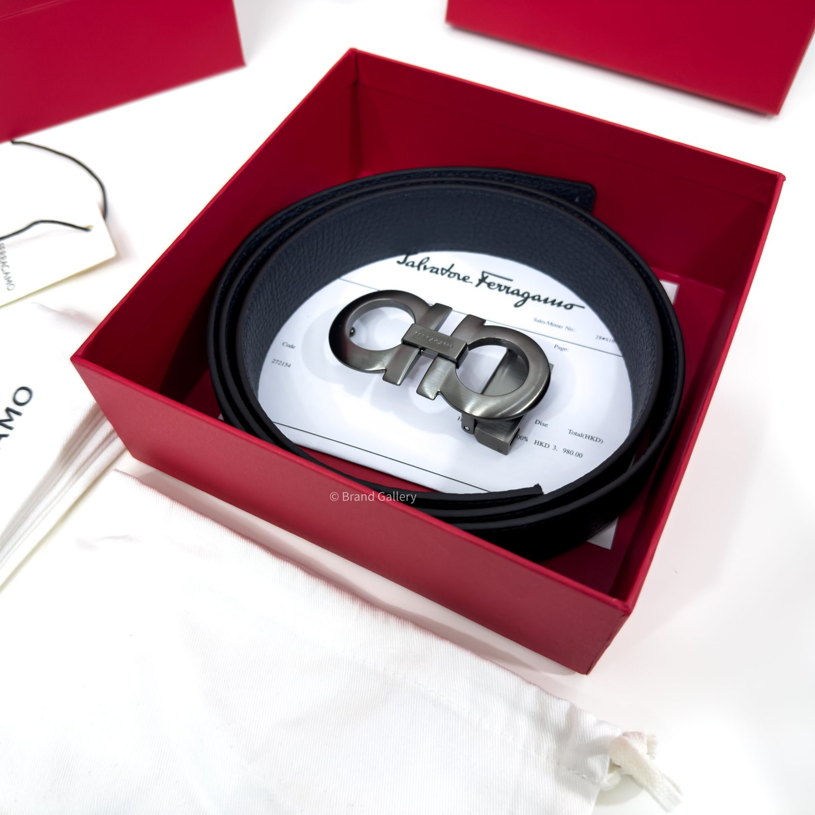 Ferragamo Gancini Buckle Black Reversible Leather Belt