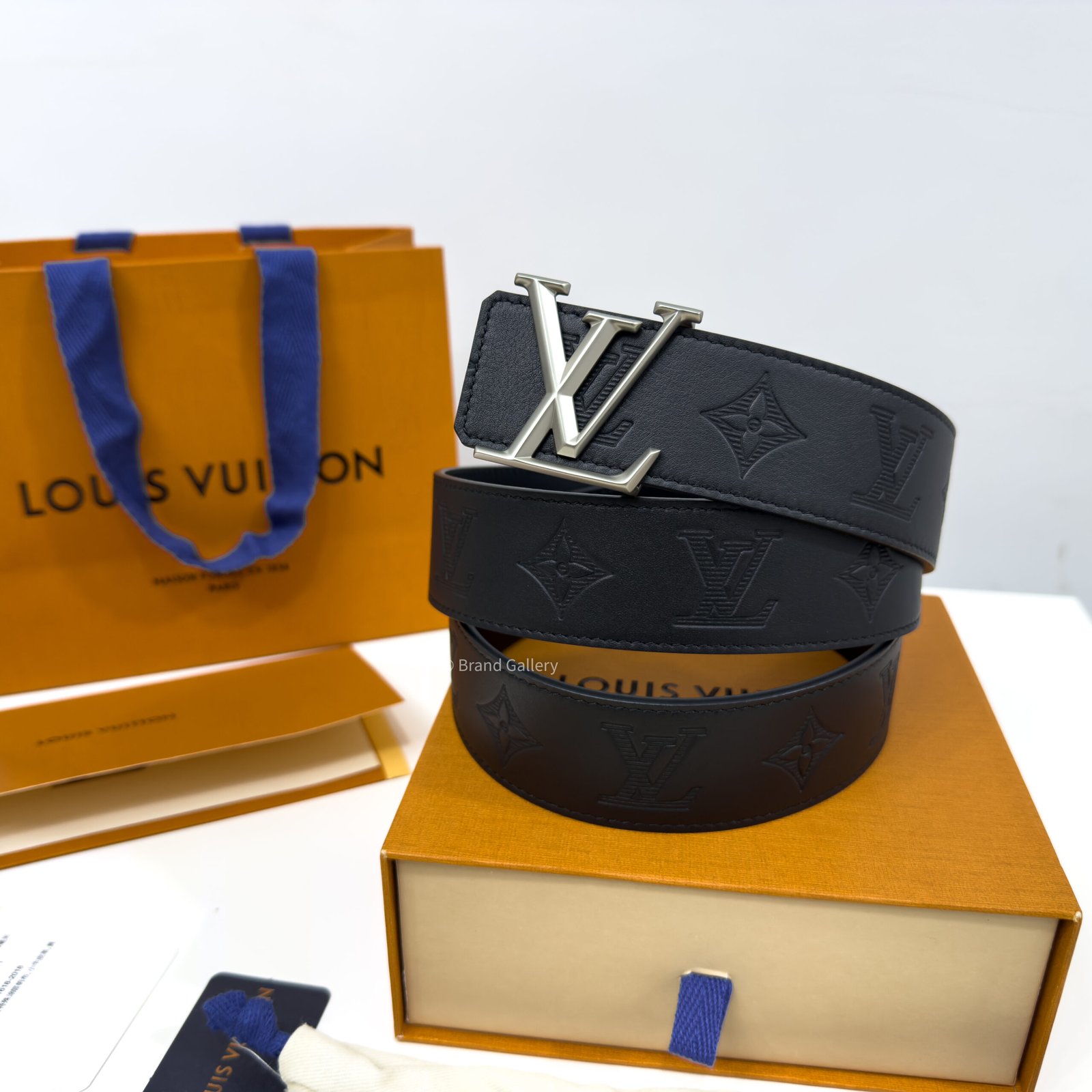 Louis Vuitton Initiales Dimension Black 40mm Reversible Belt
