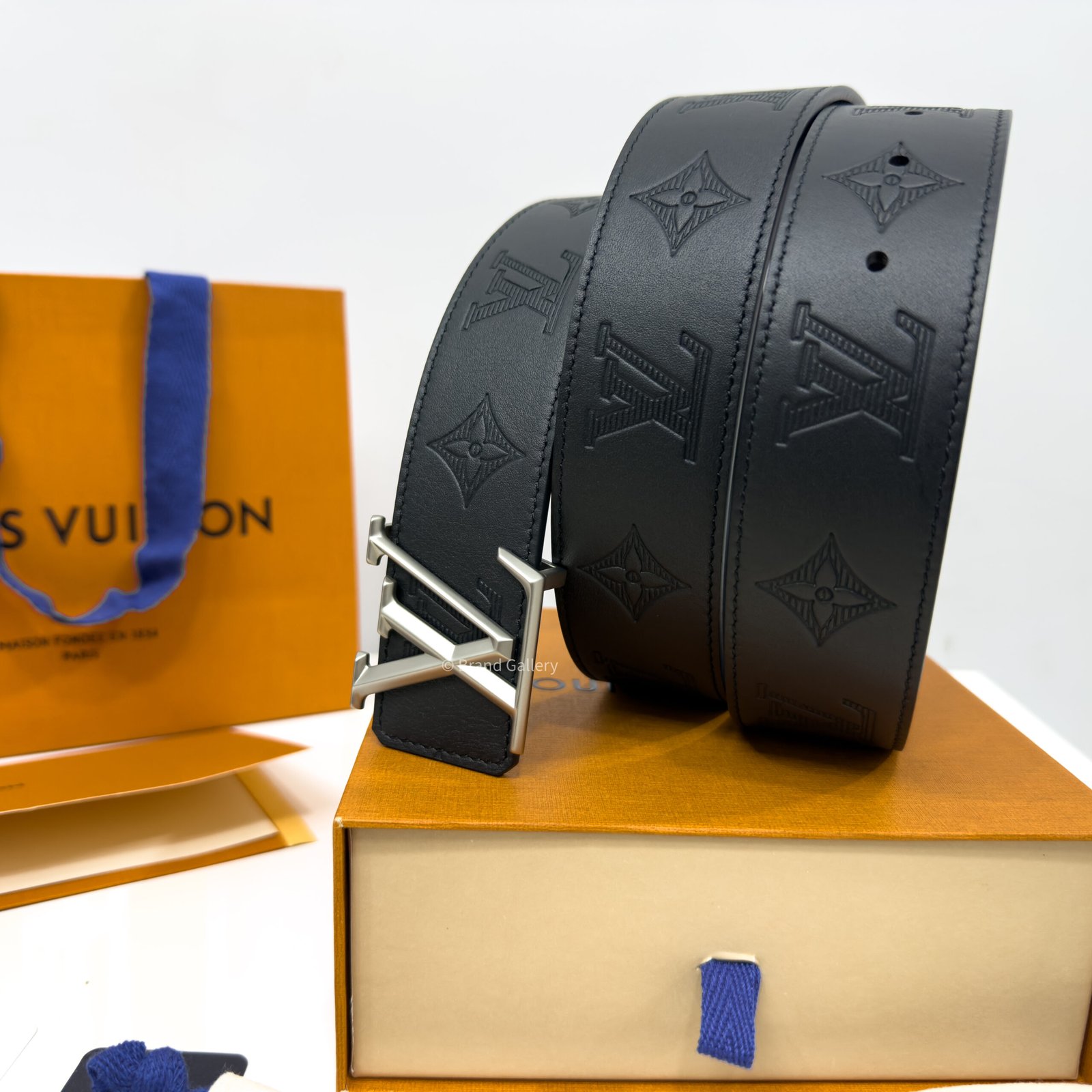 Louis Vuitton Initiales Dimension Black 40mm Reversible Belt