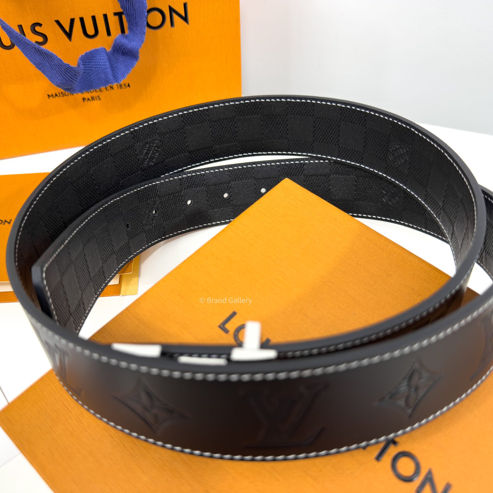 Louis Vuitton Dimension Damier Black 40mm Reversible Belt