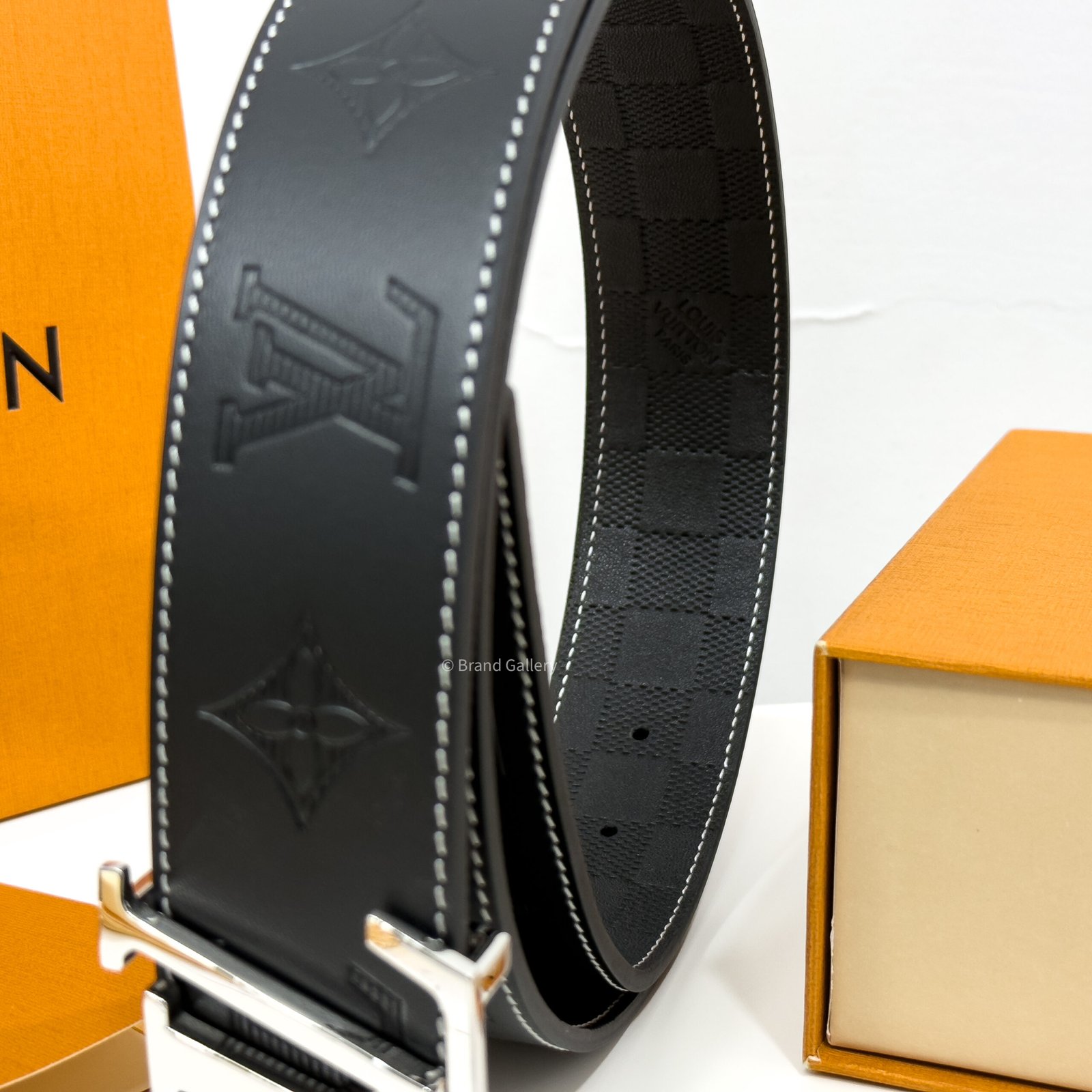 Louis Vuitton Dimension Damier Black 40mm Reversible Belt