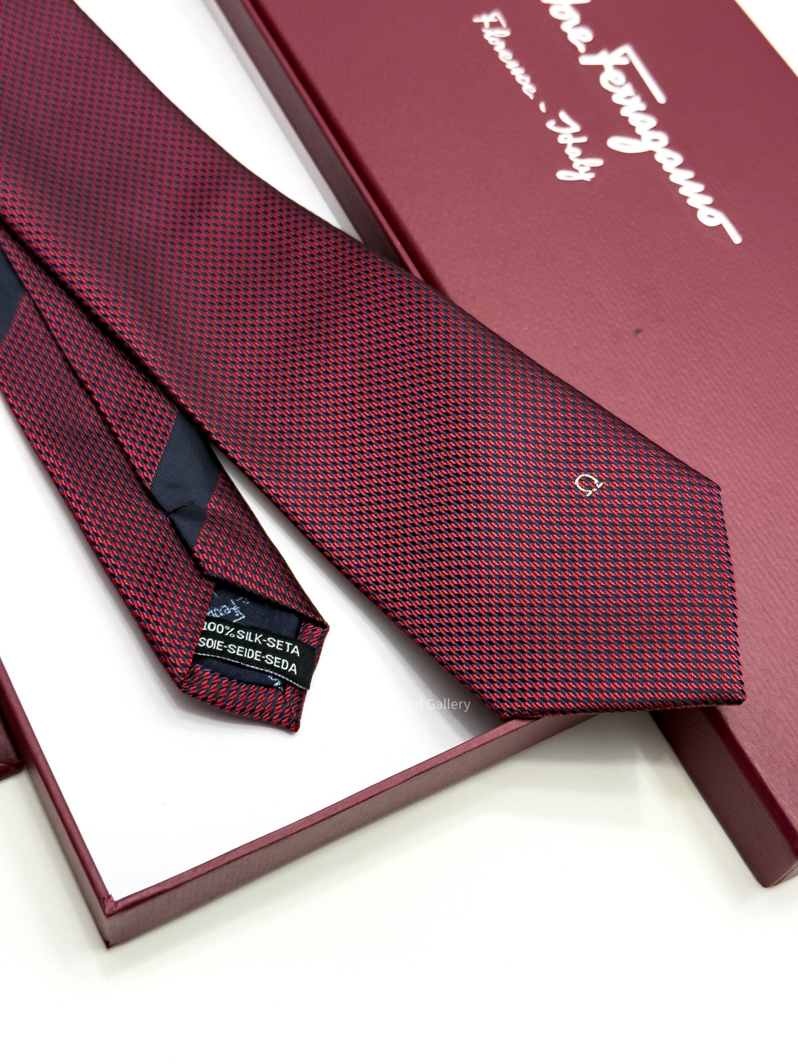 Ferragamo Maroon SMALL GANCINI ICON SILK TIE