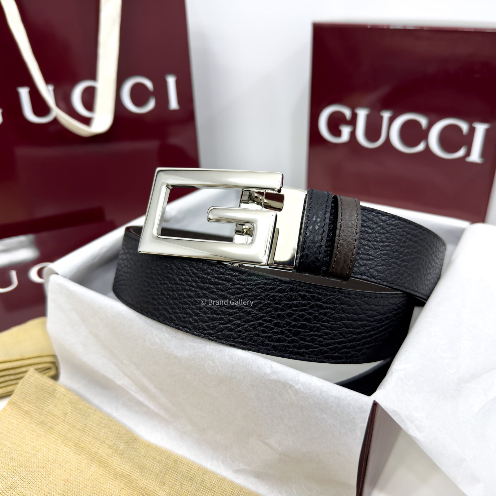 Gucci G Buckle Black/Brown 35mm Reversible Leather Belt