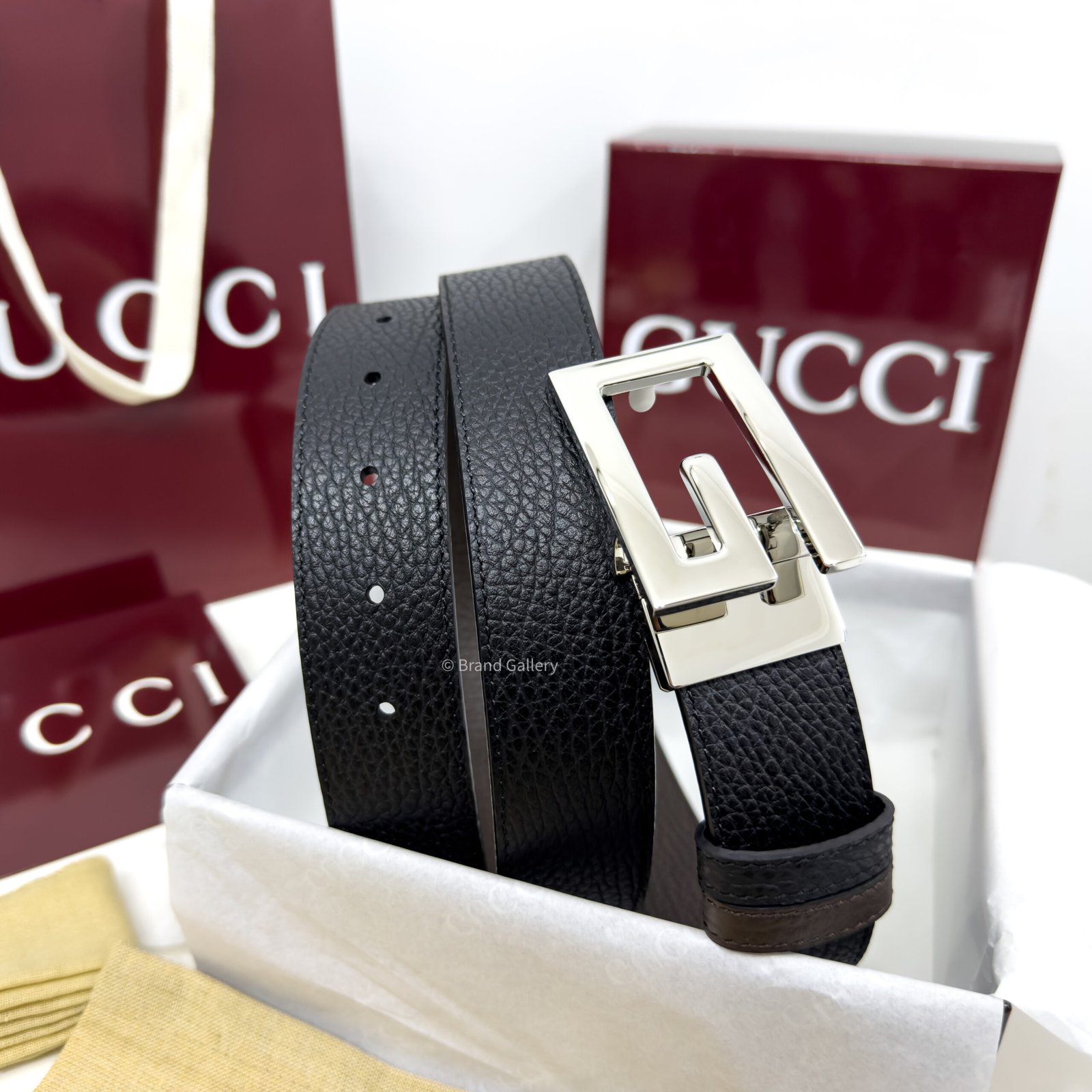 Gucci G Buckle Black/Brown 35mm Reversible Leather Belt