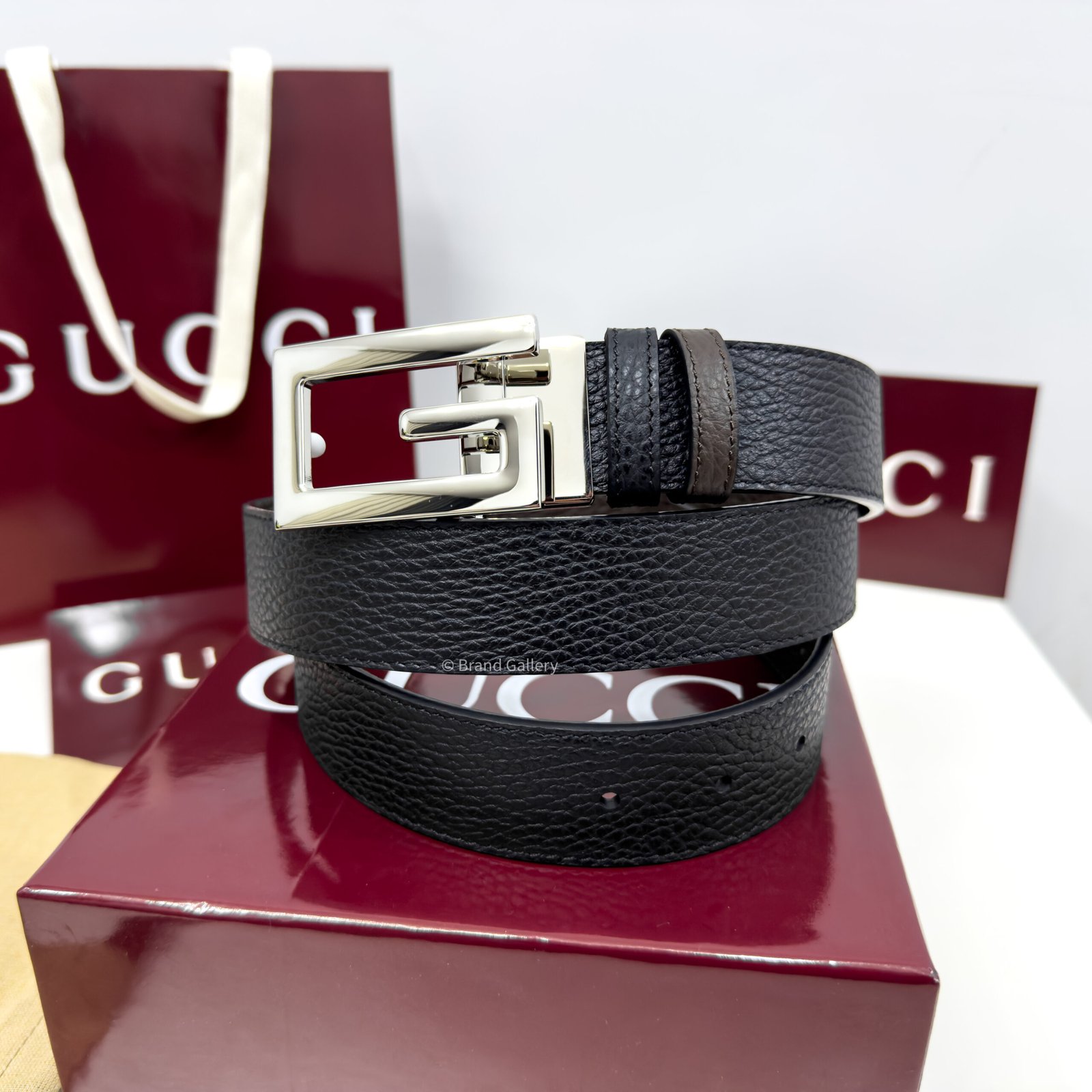 Gucci G Buckle Black/Brown 35mm Reversible Leather Belt