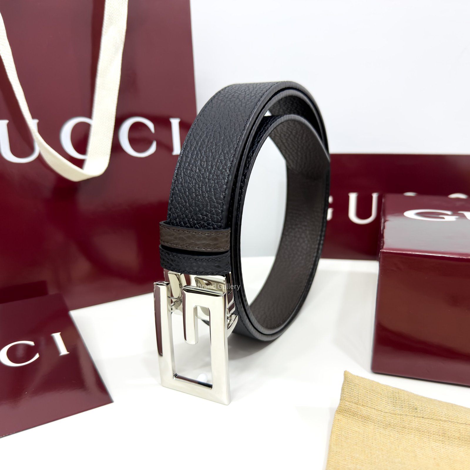 Gucci G Buckle Black/Brown 35mm Reversible Leather Belt