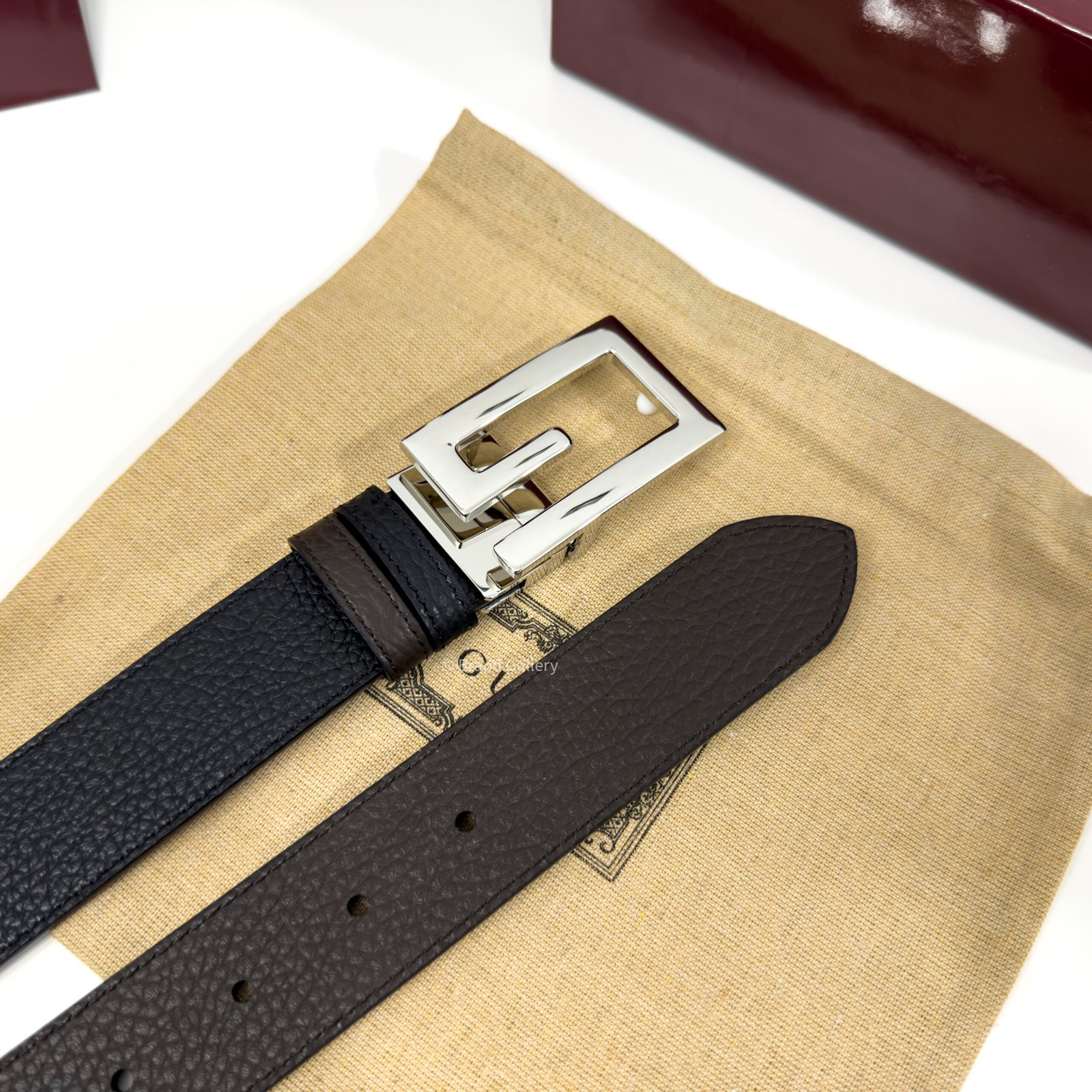 Gucci G Buckle Black/Brown 35mm Reversible Leather Belt