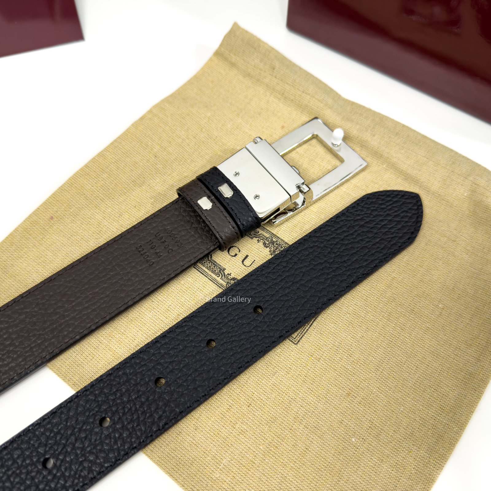 Gucci G Buckle Black/Brown 35mm Reversible Leather Belt