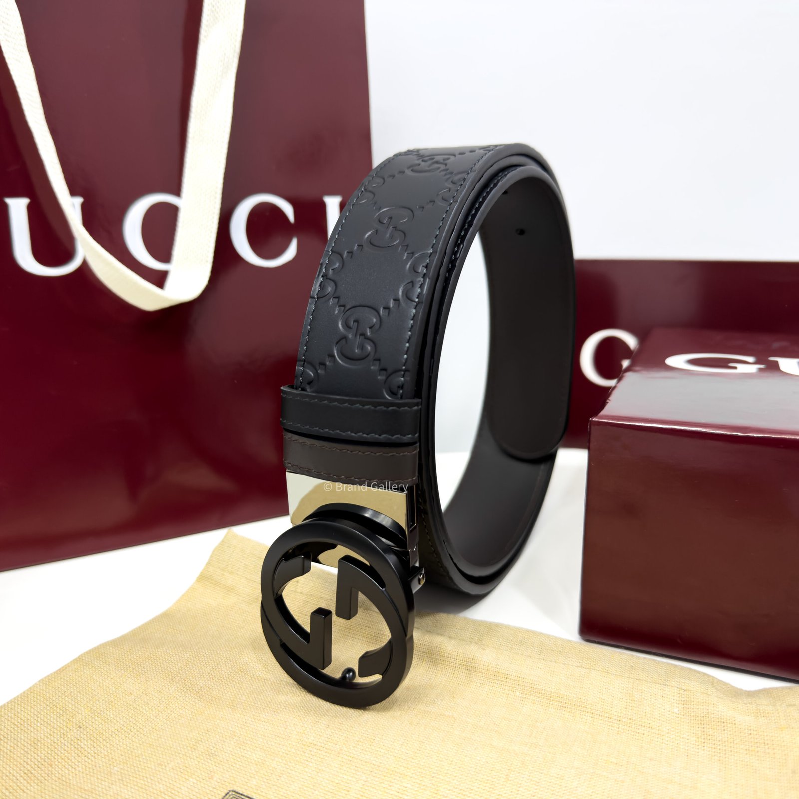 Gucci GG Buckle Black/Brown 38mm Reversible Leather Belt