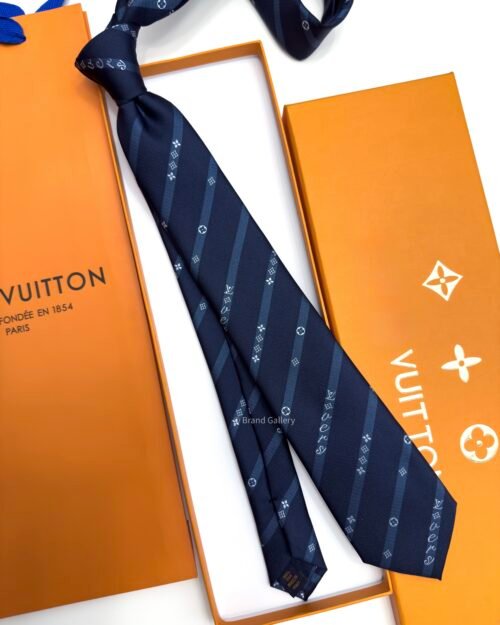 Louis Vuitton Navy Vers SILK TIE