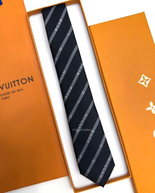 Louis Vuitton Black Vers SILK TIE
