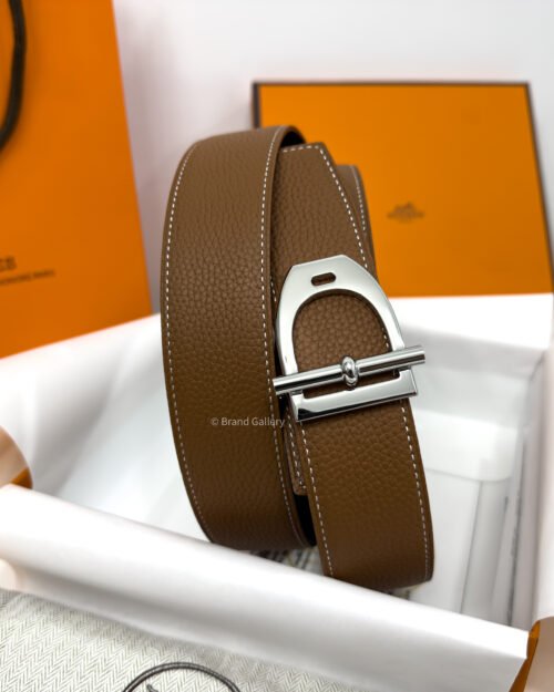 Hermes Neo Etrier Buckle Havan/Black Reversible Belt