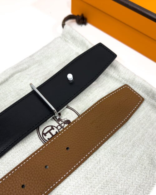 Hermes Neo Etrier Buckle Havan/Black Reversible Belt