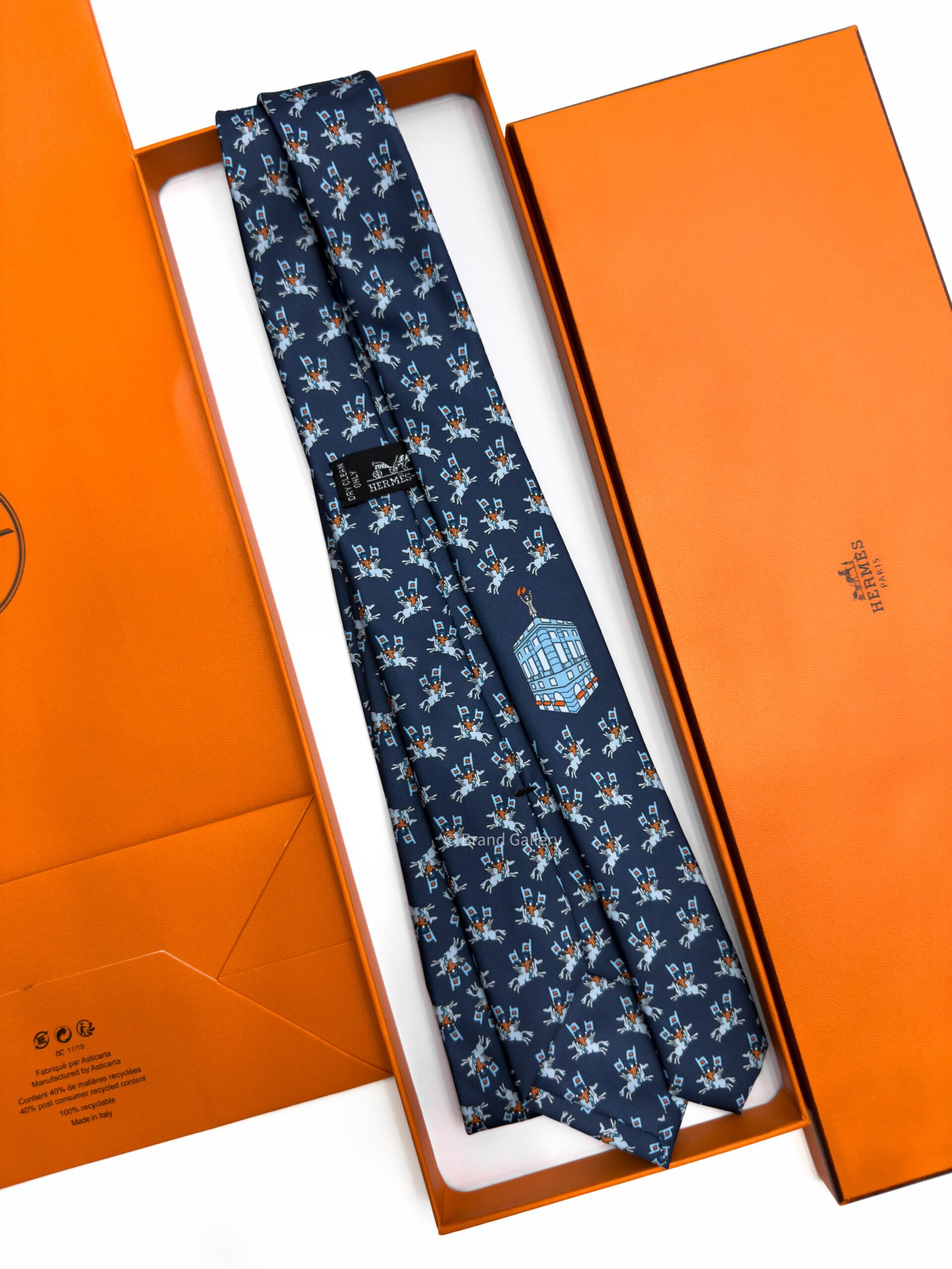 Hermes Navy Sur les Toits Soft Silk Tie