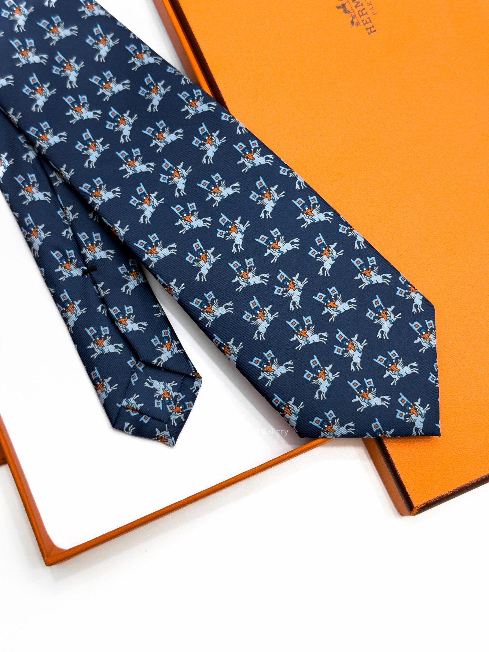 Hermes Navy Sur les Toits Soft Silk Tie