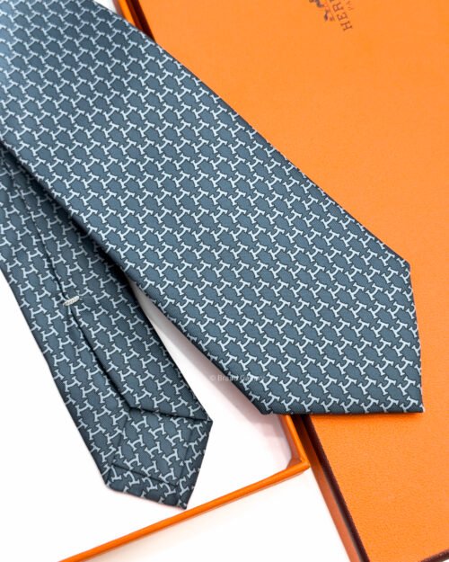Hermes Grey Sky Blue Hilario Soft Silk Tie