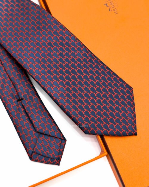 Hermes Navy Red Hilario Soft Silk Tie