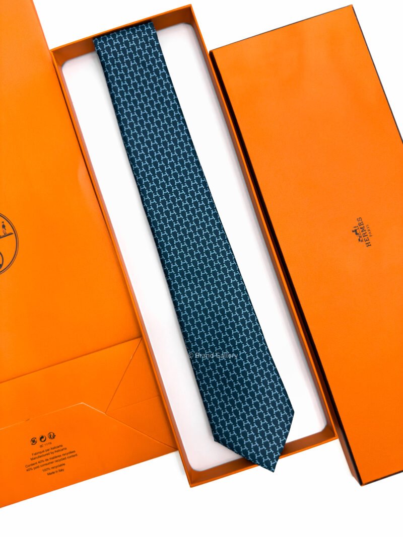 Hermes Navy Sky Blue Hilario Soft Silk Tie