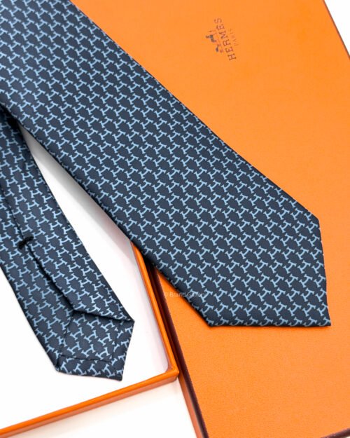 Hermes Navy Sky Blue Hilario Soft Silk Tie