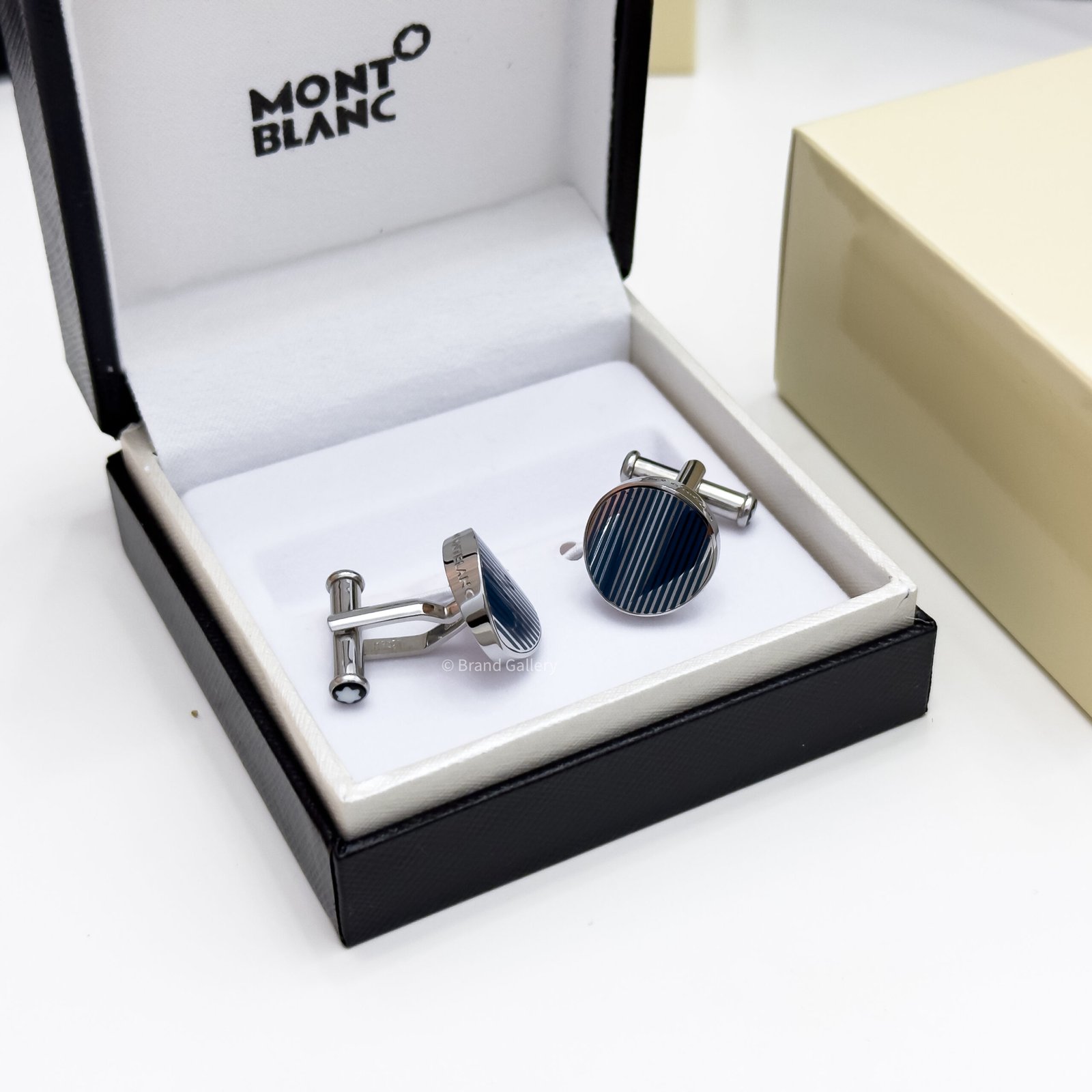 Montblanc Graphic Stripe Cufflink MB109785 - Luxury cufflink - A&A Brand Gallery Egypt