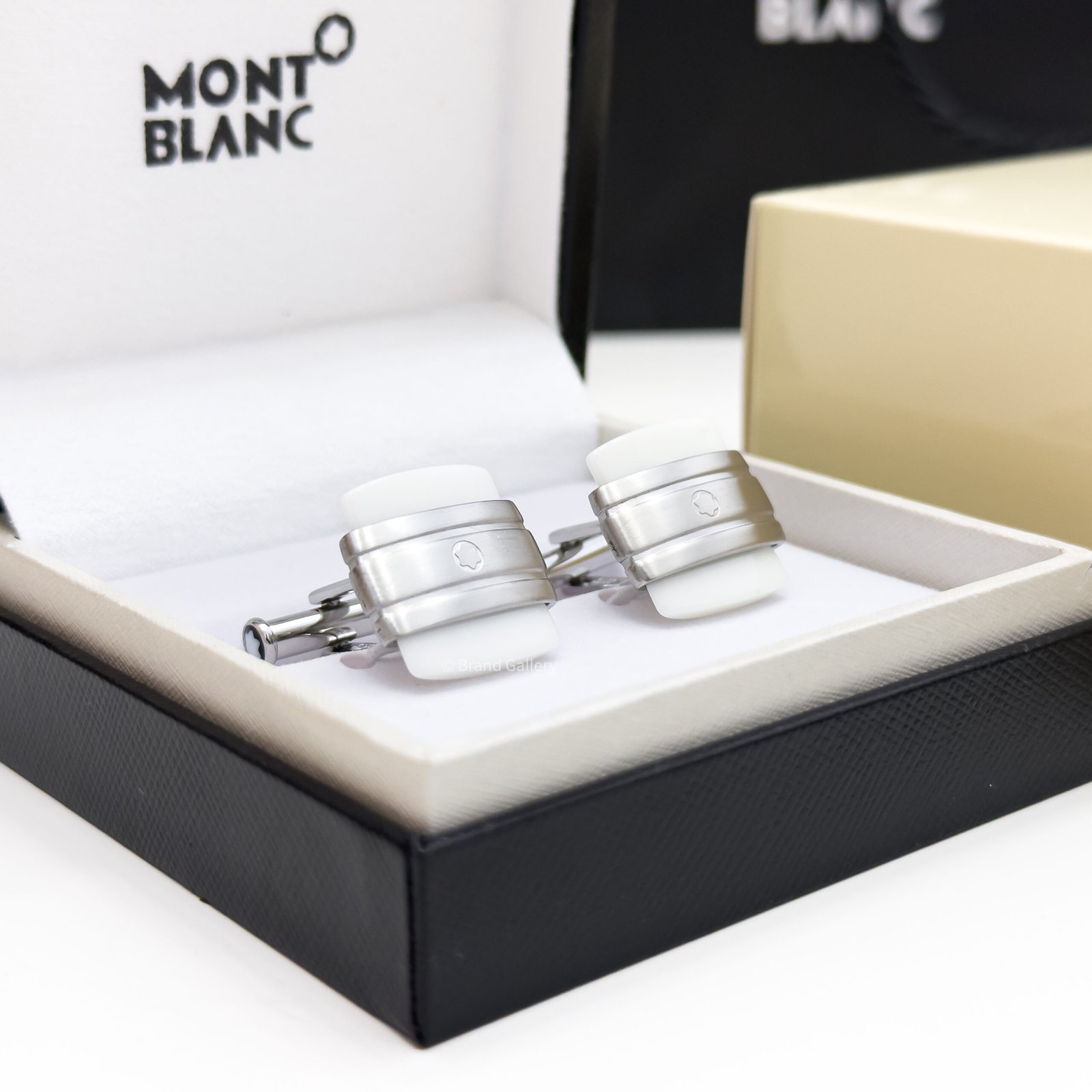 Montblanc White Agate Cufflink MB106625 - Luxury cufflink - A&A Brand Gallery Egypt