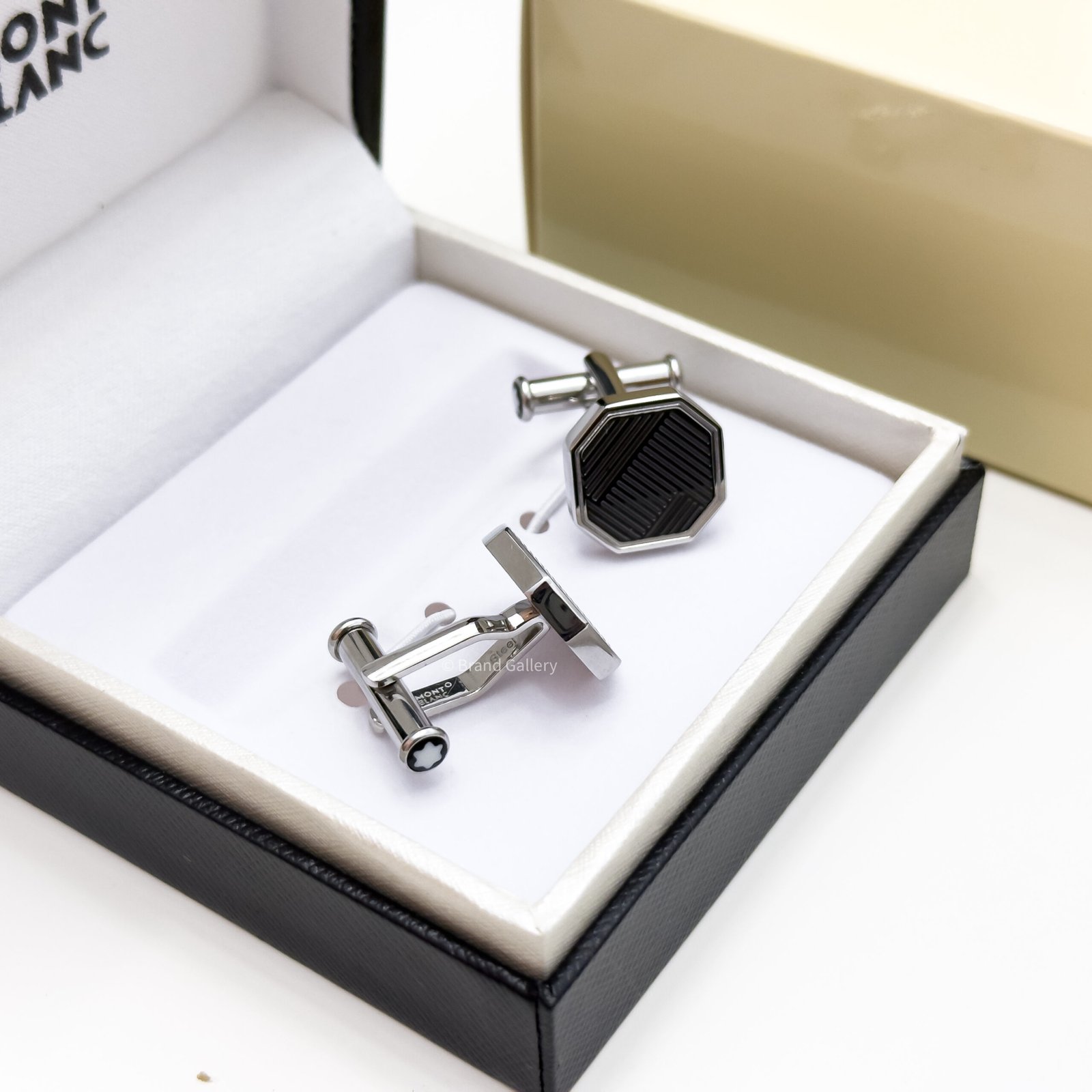 Montblanc Extreme Cufflink MB130992 - Luxury cufflink - A&A Brand Gallery Egypt