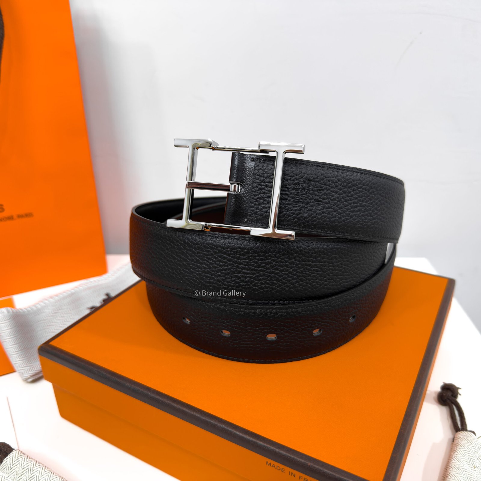 Hermes Quentin Buckle Black Reversible Belt
