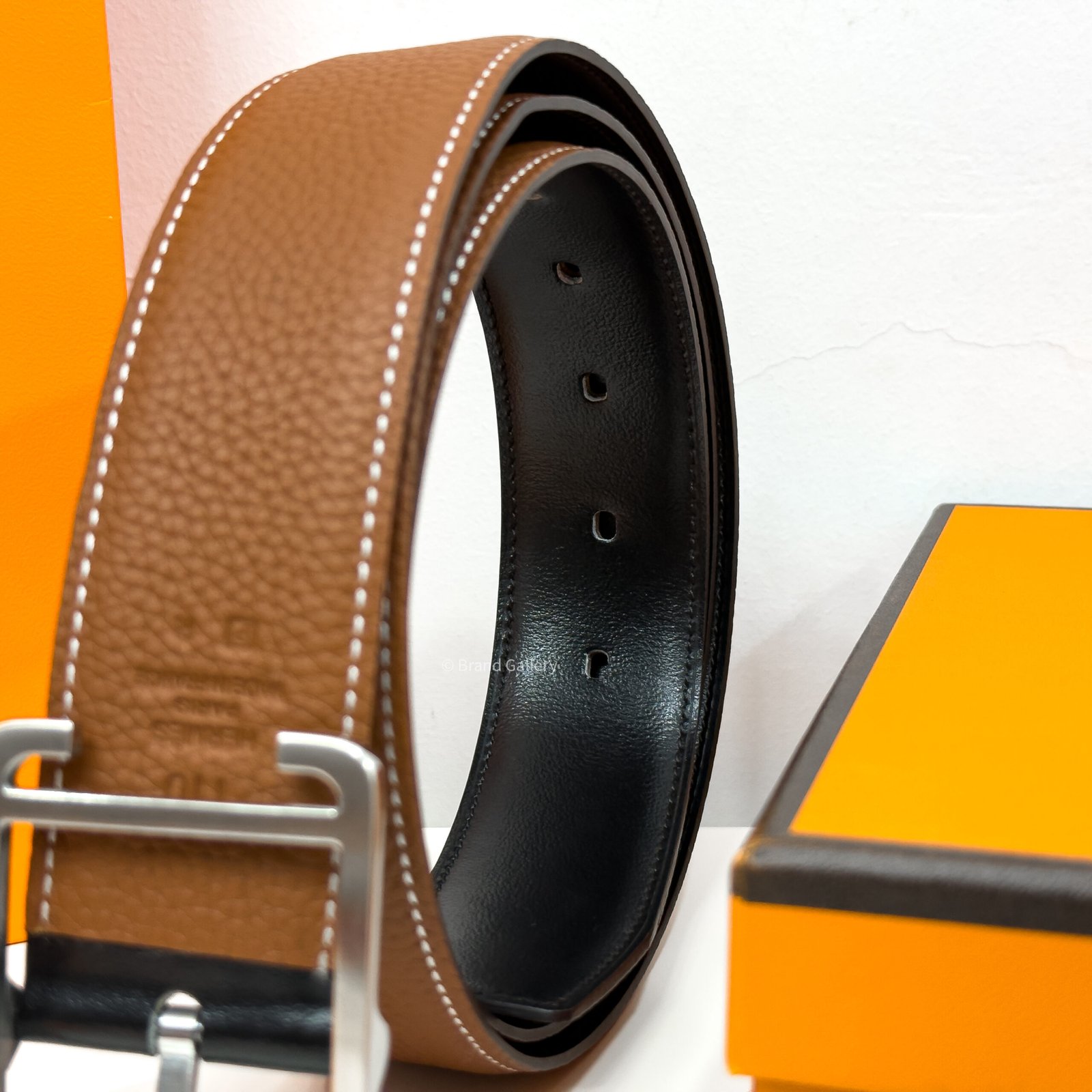 Hermes Quentin Buckle Havan/Black Reversible Belt