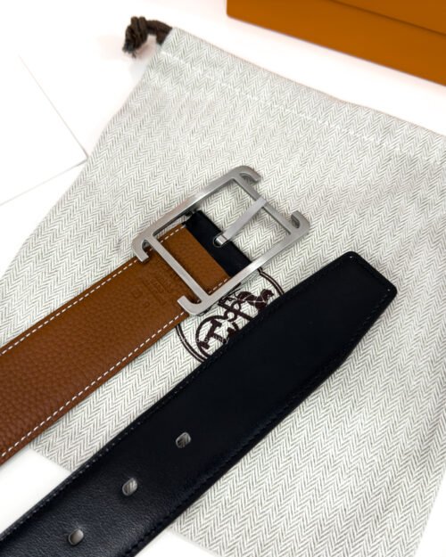 Hermes Quentin Buckle Havan/Black Reversible Belt