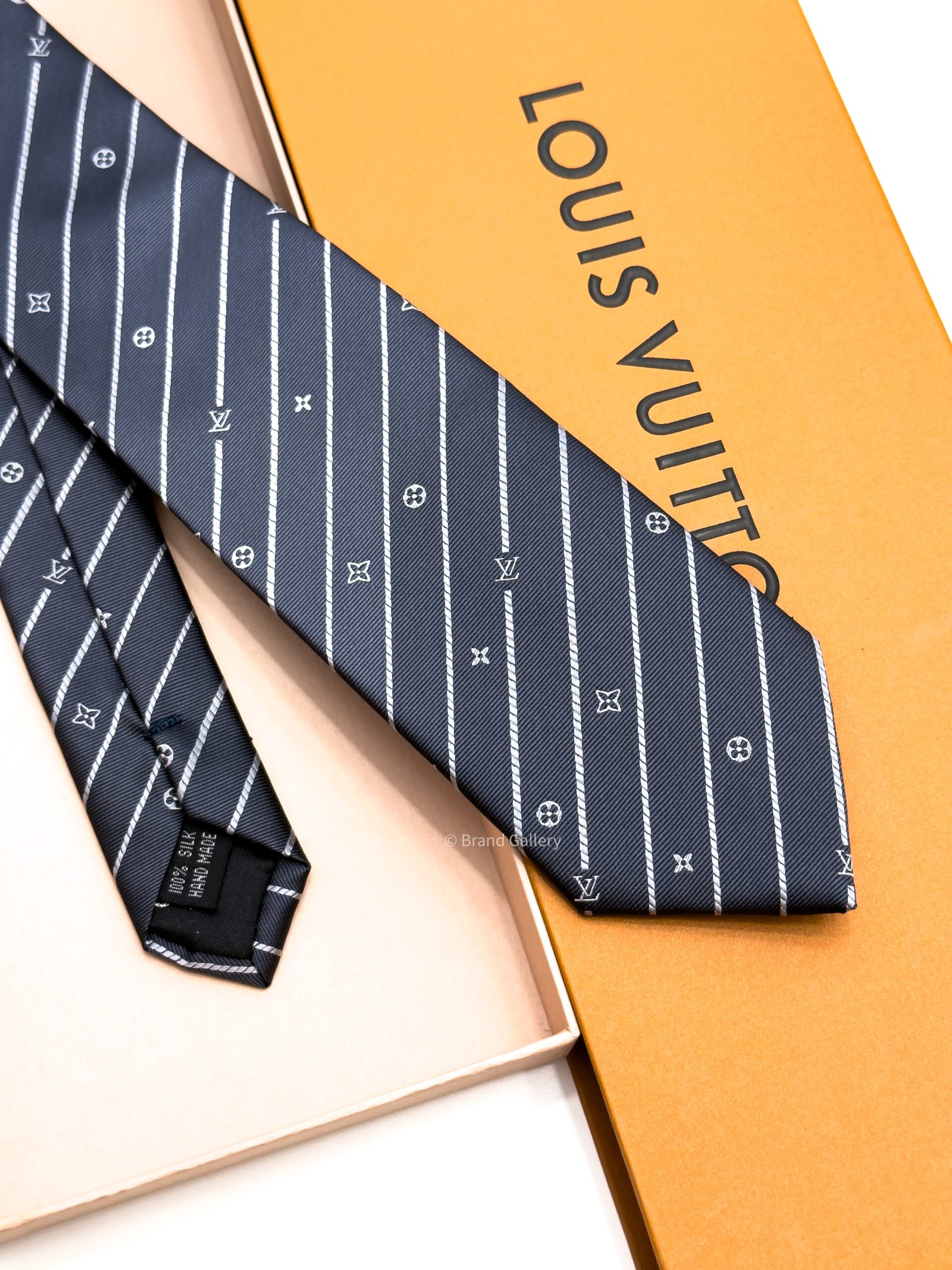 Louis Vuitton Anthracite Monogram Pinstripes Silk Tie