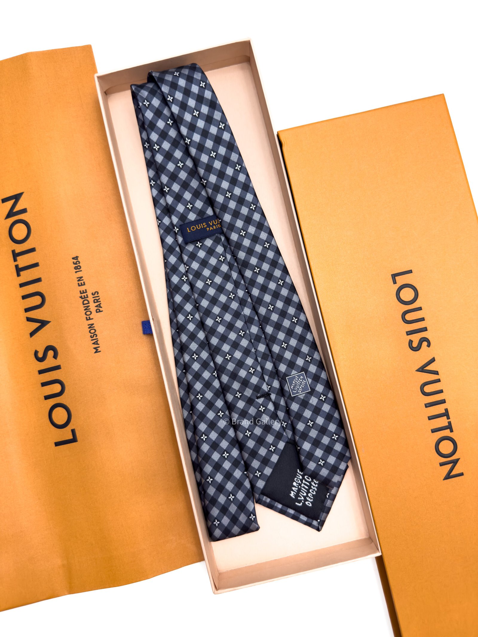 Louis Vuitton Black Grey Flowers Check Silk Tie