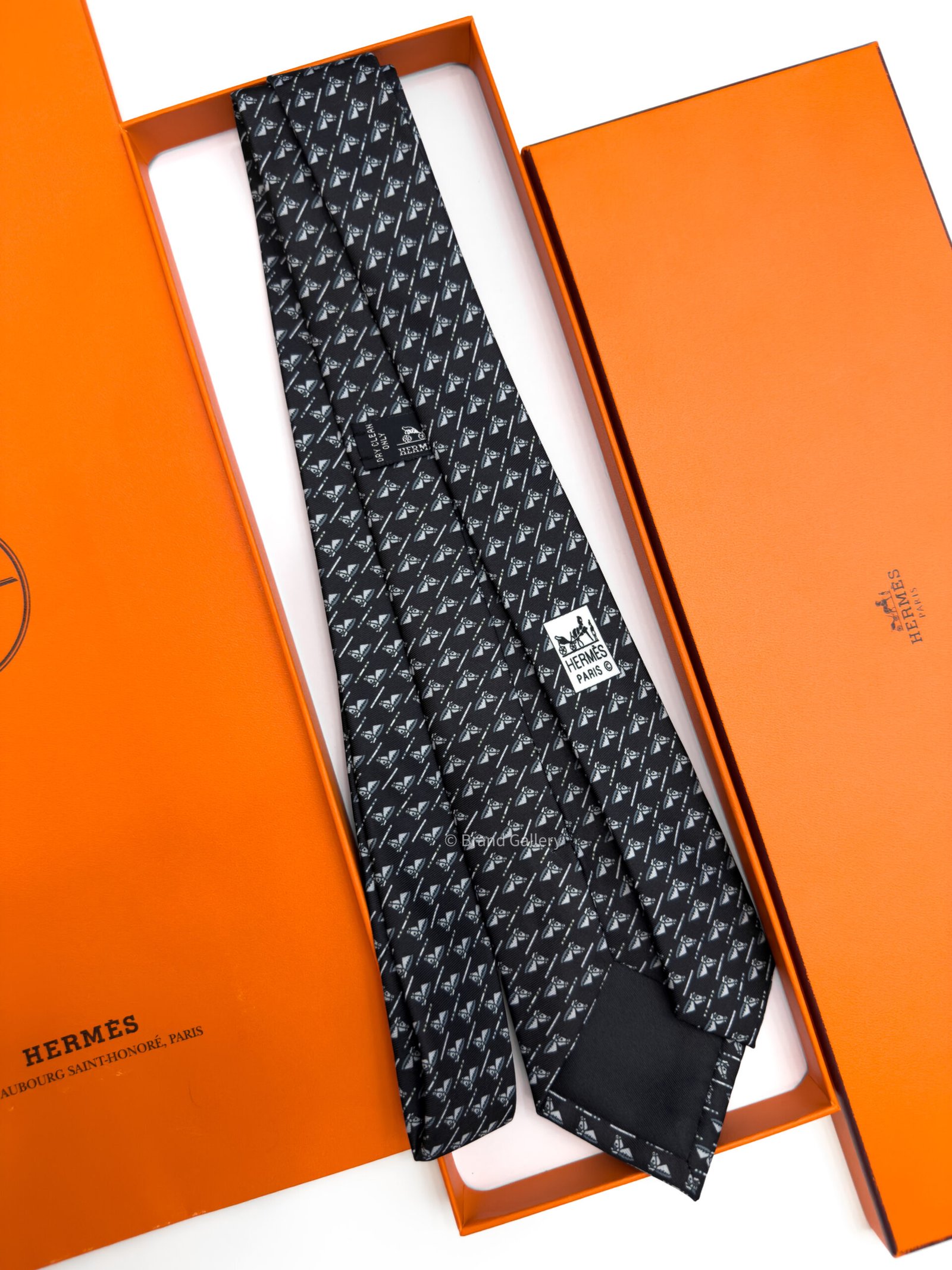 Hermes Black Colourful Jump Silk Tie - Luxury tie - A&A Brand Gallery Egypt