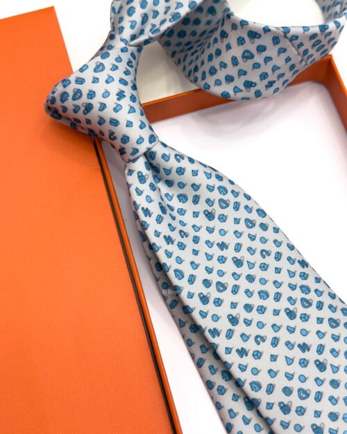 Hermes Light Grey Perspective d'H Soft Silk Tie - Luxury tie - A&A Brand Gallery Egypt