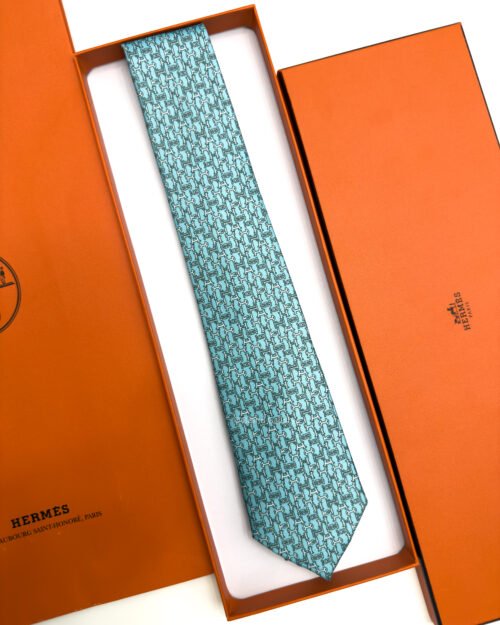 Hermes Sky Gray Boucles en Vrac Silk Tie - Luxury tie - A&A Brand Gallery Egypt