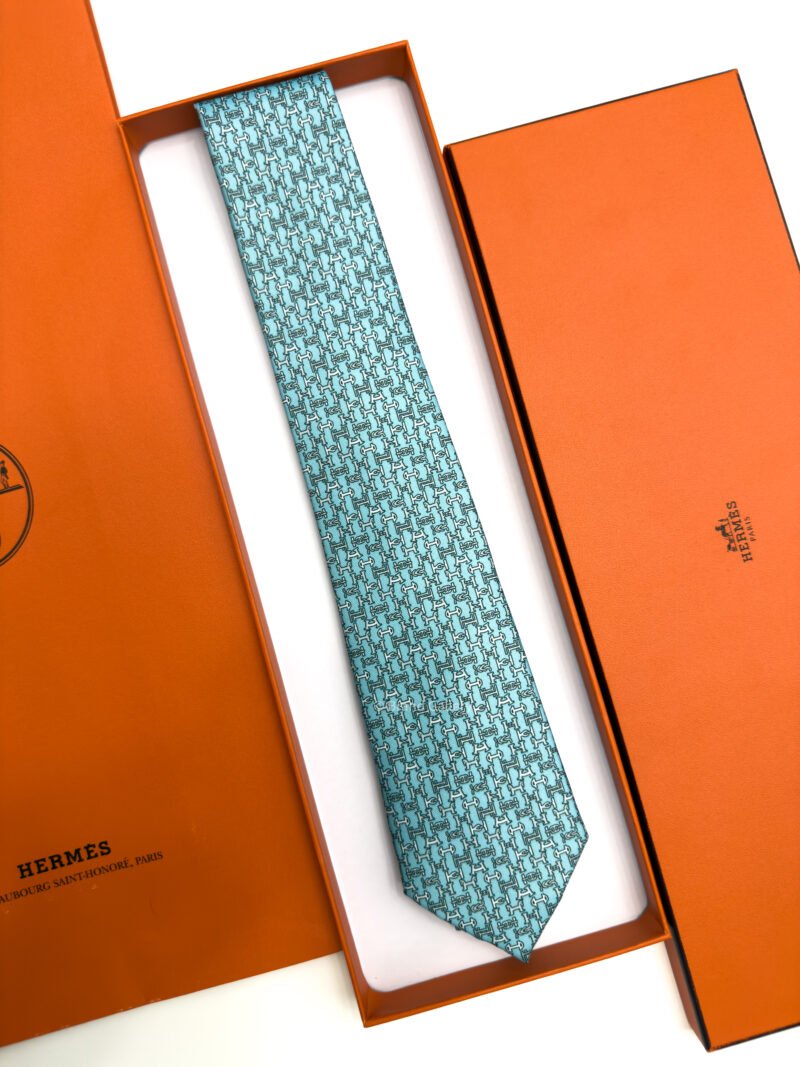 Hermes Sky Gray Boucles en Vrac Silk Tie - Luxury tie - A&A Brand Gallery Egypt