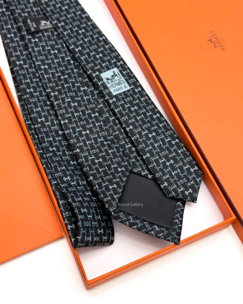 Hermes Black Boucles en Vrac Silk Tie - Luxury tie - A&A Brand Gallery Egypt