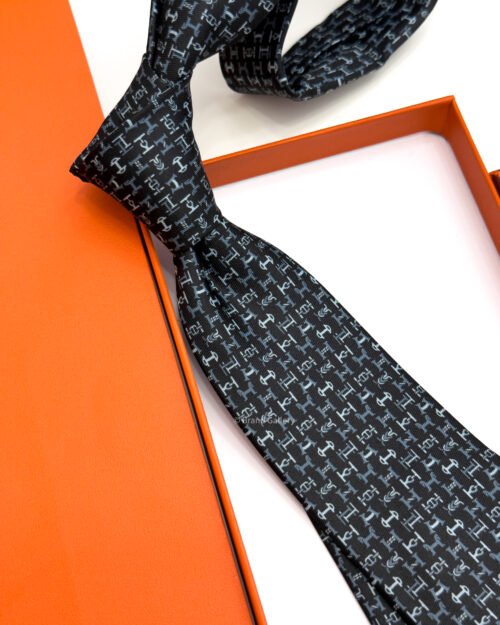 Hermes Black Boucles en Vrac Silk Tie - Luxury tie - A&A Brand Gallery Egypt