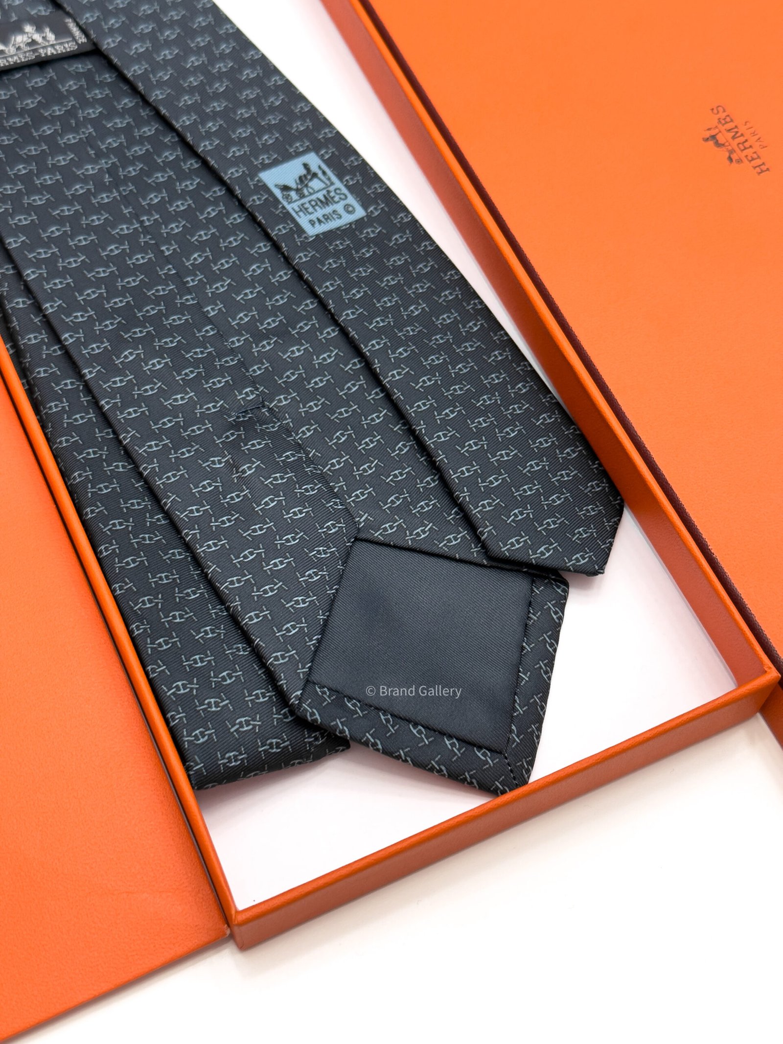 Hermes Anthracite Maillons Rythmes Silk Tie - Luxury tie - A&A Brand Gallery Egypt